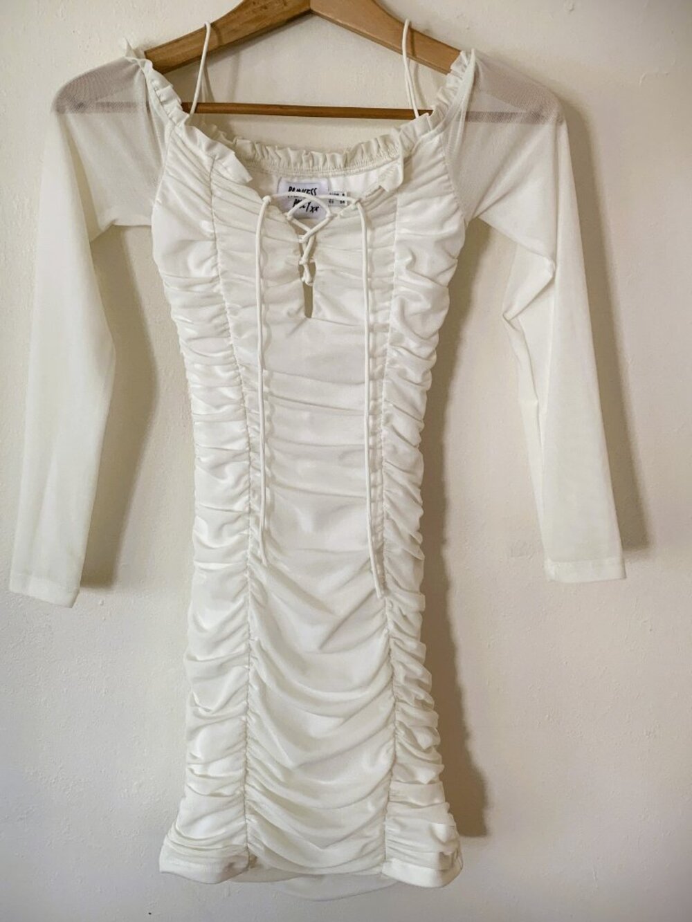 Princess Polly Ruched Off-Shoulder Bodycon Mini Dress Size 2 (AU 6)